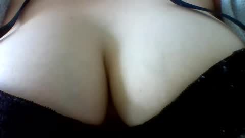 layannalea online show from 05.11.26