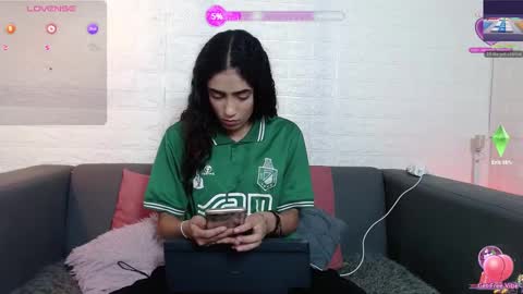 Layla online show from 02.07.25