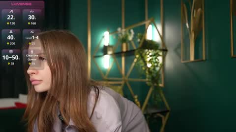 Snapshot of layla_bloom chatting on 05.22.26 Your sweet girl-next-door online show from 05.22.26