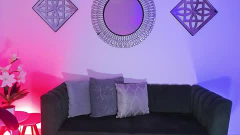 Layla Breezee online show from 03.26.26