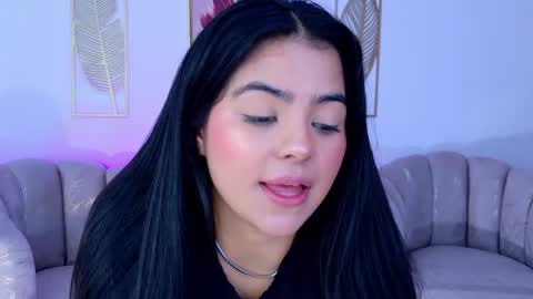 Snapshot of layla_breezee_ chatting on 04.29.26 Layla Breezee online show from 04.29.26