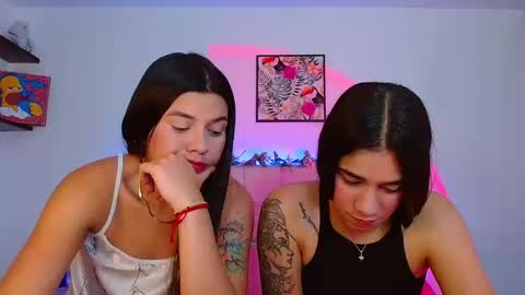 Lia and Rachel online show from 10.18.25