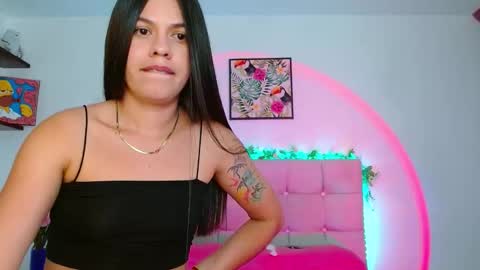 Lia and Rachel online show from 10.31.25