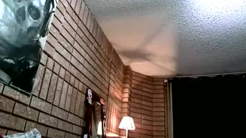 Layla Kills online show from 11.23.25