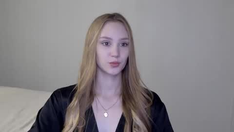 Snapshot of laylla001 chatting on 12.09.24 Laylla001 online show from 12.09.24