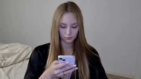 Snapshot of laylla001 chatting on 12.20.24 Laylla001 online show from 12.20.24