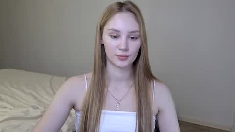 Snapshot of laylla001 chatting on 01.16.25 Laylla001 online show from 01.16.25