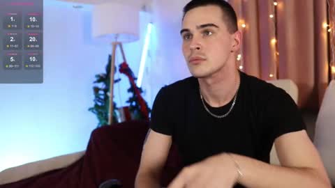 Snapshot of laynevibe chatting on 01.09.25 ntmu online show from 01.09.25