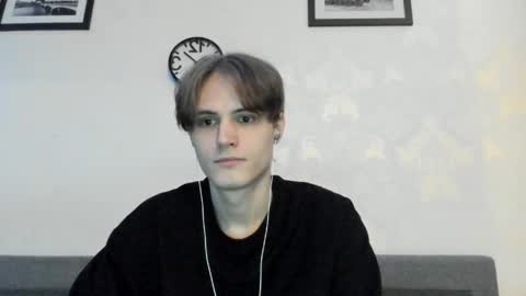 Snapshot of lazaret1k chatting on 05.13.26 Vladi online show from 05.13.26