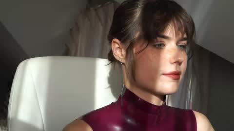 Snapshot of lazy_pepsi chatting on 10.10.25 Pansy online show from 10.10.25