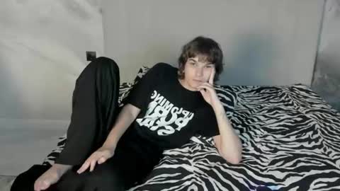 Snapshot of lazydarkknight chatting on 07.17.26 Alex online show from 07.17.26