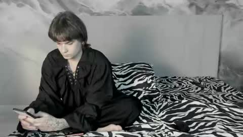 Snapshot of lazydarkknight chatting on 07.22.26 Alex online show from 07.22.26