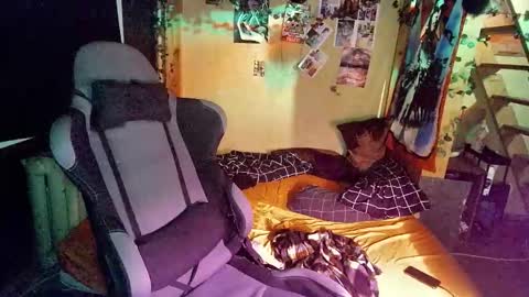 Tora online show from 10.21.25