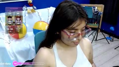 Snapshot of lcherryblossoml chatting on 09.08.25 lcherryblossoml online show from 09.08.25