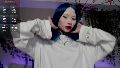 Snapshot of le_chan chatting on 02.09.25 felixe online show from 02.09.25