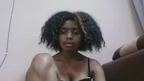 lea96546 online show from 11.13.25