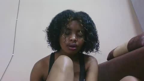 lea96546 online show from 11.18.25