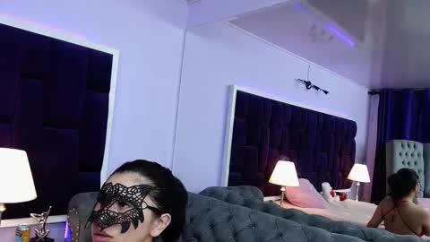 LeaMoreau online show from 03.06.25