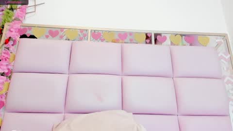 Lea online show from 12.30.24