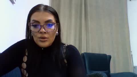 Snapshot of leaaross02 chatting on 01.15.26 Lea Ros online show from 01.15.26