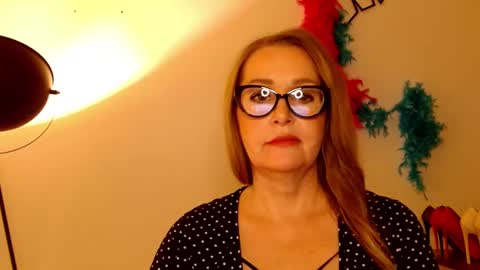 Snapshot of leadesire chatting on 02.20.25 LEA online show from 02.20.25