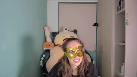 Snapshot of leah_sm chatting on 02.19.26 Laura online show from 02.19.26