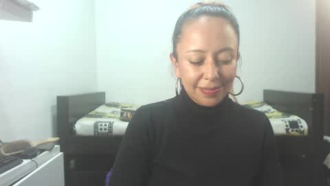 leah_susman online show from 02.26.26