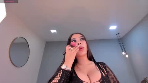 leahlombardi_ online show from 09.14.25