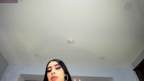 Snapshot of leahlombardi_ chatting on 12.18.25 leahlombardi_ online show from 12.18.25