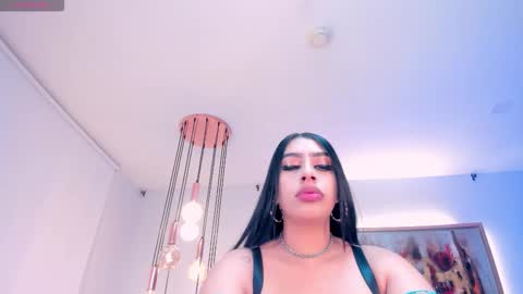 Snapshot of leahlombardi_ chatting on 01.09.26 leahlombardi_ online show from 01.09.26