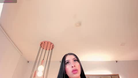 Snapshot of leahlombardi_ chatting on 01.10.26 leahlombardi_ online show from 01.10.26