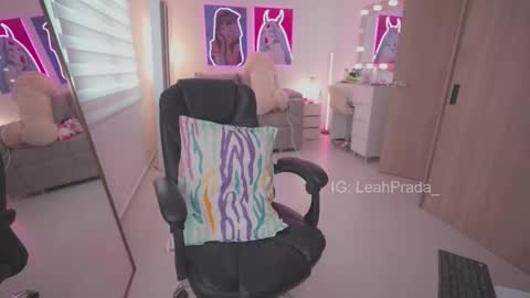 Instagram Leahprada  online show from 03.07.26