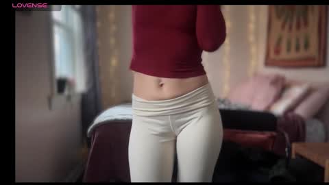 Leah Sparkles online show from 01.19.25