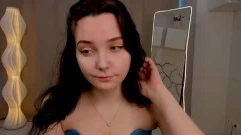 Snapshot of leandecoste chatting on 03.31.26 Jane online show from 03.31.26