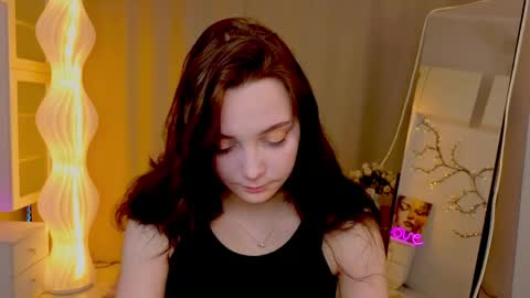 Snapshot of leandecoste chatting on 05.06.26 Jane online show from 05.06.26