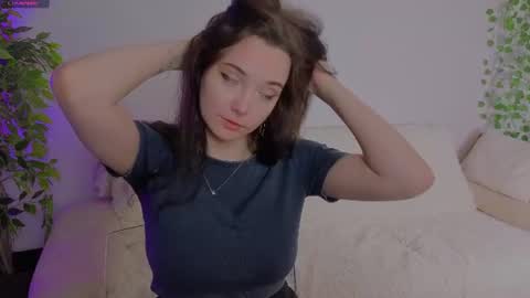Snapshot of leandecoste chatting on 06.15.26 Jane online show from 06.15.26