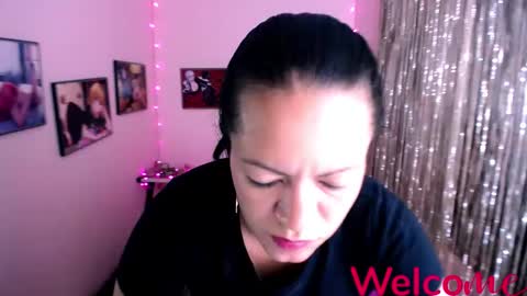 Leandra online show from 01.21.25