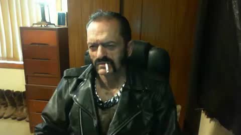 leathergreaser online show from 01.16.25