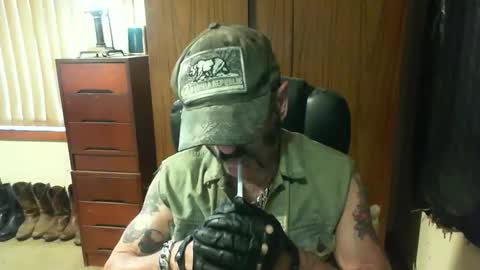 leathergreaser online show from 02.22.25