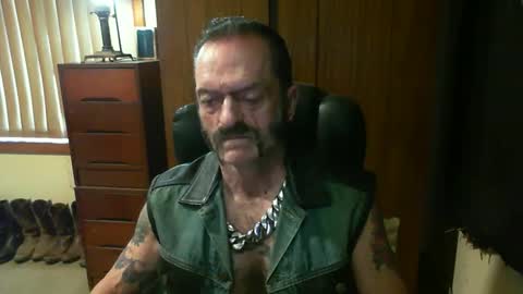 leathergreaser online show from 02.25.25