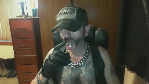 leathergreaser online show from 02.08.26