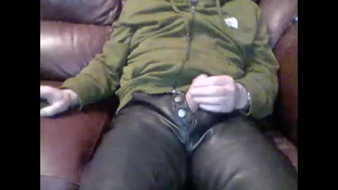 leatherpants68 online show from 11.06.25