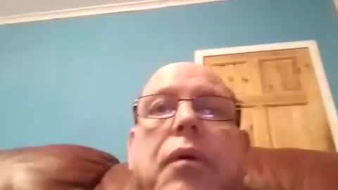 leatherpants68 online show from 11.11.25