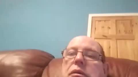 leatherpants68 online show from 11.17.25