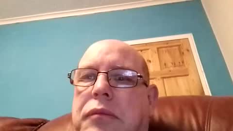 leatherpants68 online show from 04.28.26