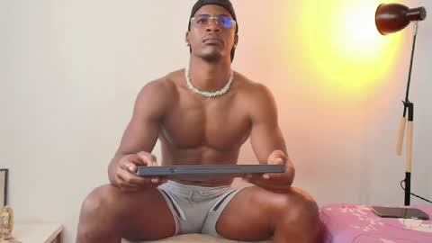 Snapshot of lebron_black_ chatting on 05.14.26 Lebron online show from 05.14.26