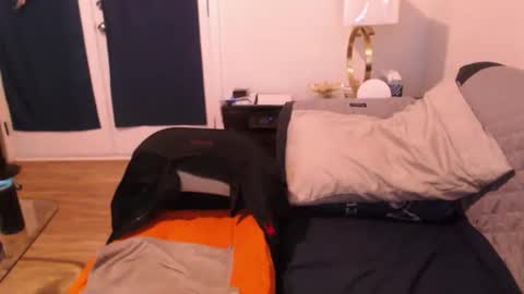 Ebony DeafGuy online show from 11.04.25