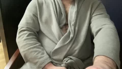 Snapshot of legallyhard04141998 chatting on 02.08.25 legallyhard04141998 online show from 02.08.25