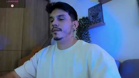 Snapshot of legolas_15 chatting on 04.24.26 Alejandro online show from 04.24.26
