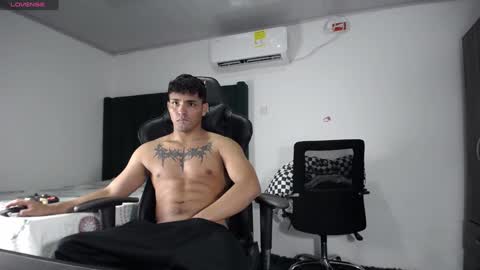  Lei  online show from 12.18.24